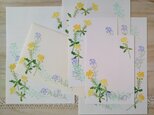 消しゴム版画「レターセットとポストカードのセット(菜の花と春の草花）」の画像