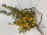 atelierBLUGRA八ヶ岳〜柳とミモザのアレンジ01