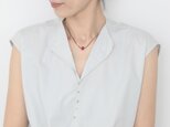 One grain coral necklace 41cmの画像