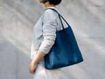 Shiribari tote L ブルーの画像