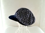 魅せる帽子☆【母の日限定価格】ふんわり♪小花プリントとレースのリバーシブルキャスケット~ネイビー&ホワイト