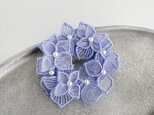 オーガンジー刺繍 紫陽花ブローチ(ライラック色)《受注制作》の画像