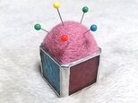 k様オーダー★四角ガラスの小さな針山mサイズ★(ステンドグラス)の画像