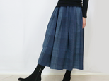 再４☆手織り綿絣ロングスカート、インディゴチェック、オールシーズンの画像