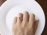 小さな祈りのリング ネオンブルーアパタイト