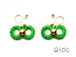 ∞earrings(イエローグリーン)の画像