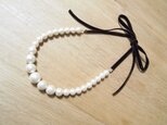 k様ご予約品　ベロアリボン結び☆コットンパールネックレス(B)