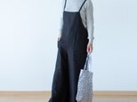 ゆるりと大人かわいいサロペットワイドパンツ-リネン/ブラック