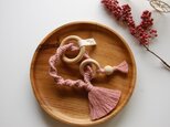 マクラメ糸で編んだTOYリング　L　/　blush（ピンク系）