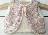 再販♪花柄♪ベビー♪リバーシブルベストの画像
