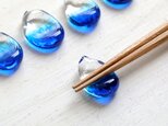 [受注制作] ひと雫のガラス箸置き / シーブルー