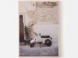 白いベスパ / イタリア スクーター モーターバイク ヨーロッパ ポスター 写真 white vespa A3〜 縦長の画像