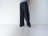 donegal tweed wide pants/navyの画像