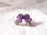【天然石刺繍／イヤリング】grey moonstone × amethyst