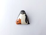 ハロウィン アデリーペンギン漆ブローチ