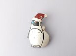 サンタ・ケープペンギン漆ブローチ