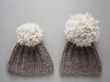 Plump Pompom　大きなポンポンのニット帽　シフォン（チャコールグレー） シニアサイズ