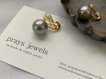 主役級！12ｍｍ Pearls ソフトタッチ痛みなくしっかりとホールドのイヤリング！pearls earringsの画像