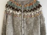 手紡ぎ毛糸のカーディガン　アイスランド羊　グレーの画像