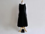 久留米紬織のジャンパースカート（黒）の画像