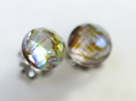 （１点もの）アバロンシェル＆水晶のスタッドピアス（6mm・チタンポスト）