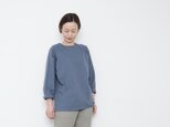Genderless pullover shoulder button / lapisの画像
