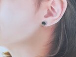 沖縄の伝統の縁起物の指輪を、ピアスにしました。の画像