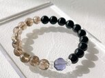 宝石質アイオライト煌めく✧モリオン8mmとスモーキーアイリスクォーツのお守りブレスレット