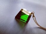 金の雫ネックレス フォレストグリーン