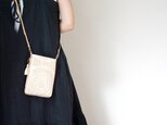 【ゴールド　シルク帯リメイク スマホショルダーバッグ】日常使い、お呼ばれの日に。サコッシュとしても。