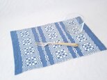 【北欧手織り】ムンカベルテ織りのティーマット（ブルー×ホワイト）の画像