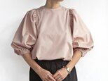 バルーンスリーブブラウス　高密度コットン１００％（ピンクベージュ）