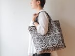 Hand block print kinchaku bag / hana kuroshiroの画像