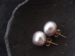 【No.M】大粒グレーバロックパールのピアス【K14gf】Baroque pearl／ Gray
