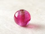 ガラスアクセサリー【苺】縞の小石　SS229の画像