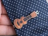 ネクタイピン　ウクレレ（Ukulele）の画像