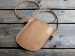 本革サドルレザーのシンプルショルダースマホポーチ【受注製作】