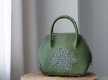 【花が咲き】貝殻形本革手作りトートバッグの画像