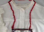 メガネ留めチェーンネックレス（赤色）の画像