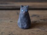 革のオブジェ　グレー猫