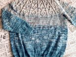 丸ヨークセーター　渚　手編みの画像