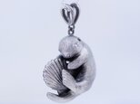 ゆらゆらラッコ/シルバーペンダント/sv925/40cmAJチェーンの画像