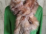 ¶ new antique fur ¶ ベージュ/ブラウニッシュシルバーフォックス編み込みマフラーの画像