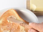 さくらの木のバターナイフ (オイル塗装あり)の画像