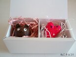 木彫り　ハートねこチョコ1