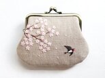 【受注製作】手刺繍のがま口『桜とツバメ』の画像