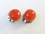 （１点もの）イタリア産赤サンゴのスタッドピアス（5.5mm・チタンポスト）