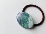 天然石の髪飾り 「睡蓮の池」ルビーインゾイサイトの画像