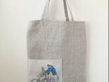リネンのポケットいっぱいフラットトートバッグ【自転車】の画像