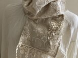 ハンドメイドストールベージュリーフと実豪華刺繍フリンジレースの画像